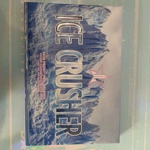 Jeffree Star Ice Breaker skin frost palette